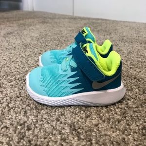 Nike Shoes - Toddler Nike Star Runner shoes 3C Nike Shoes - Toddler Nike Star Runner shoes 3C
